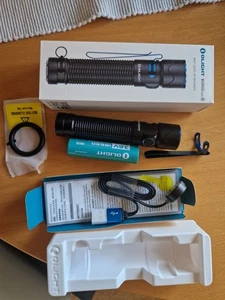 OLIGHT Warrior Mini 2 LED Taschenlampe 1750 Lumen  - Bild 1 von 5