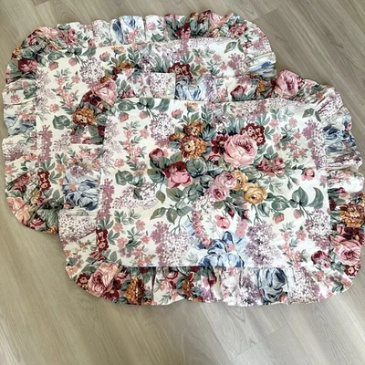 Ralph Lauren Allison Floral Volantes Almohada Falsa Juego de 2 Cabaña Estándar Foto 1 de 4