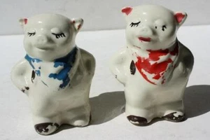 Pig Figurine Shawnee Pottery Blue Red Handkerchiefs Salt & Pepper Shakers CUTE - - Picture 1 of 1