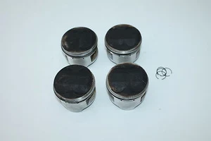 82 - 83 Honda Sabre VF750S VF 750 pistones de motor B - Imagen 1 de 5