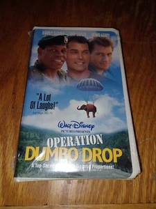 Operation Dumbo Drop (VHS, 1996) BRAND NEW SEALED (rip in seal) - Picture 1 of 2