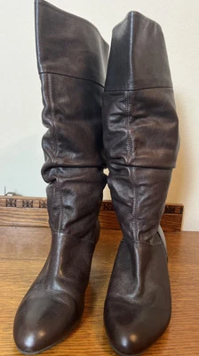 Antonio Melani Leather 2in Heel Brown Knee High Womens Tall Boot US 9.5m - Image 1 of 4