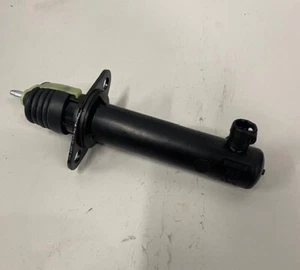 NEW OEM Clutch master cylinder, part number DB07MJ006B/ 93290825 - Picture 1 of 2