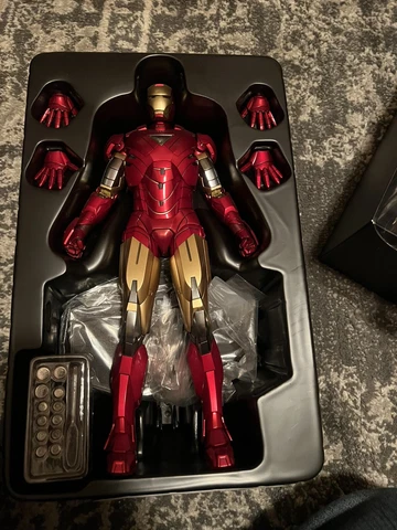 Hot Toys MMS 339 Iron Man 2 Iron Man MK VI Sideshow Exclusive Cover