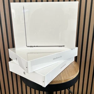 Apple MacBook Air 13.6" (256GB SSD, M2, 8GB) Laptop - Space Gray - MLXW3LL/A... - Afbeelding 1 van 3