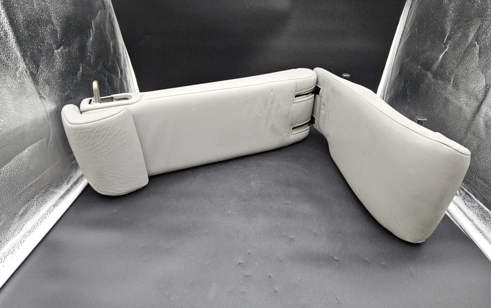 Assento de salto médio Toyota Highlander segunda fila couro cinza cinza fabricante de equipamento original 2008 - 2013 - Imagem 1 de 4