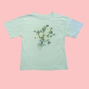 Flowers Romantic Summer Vacation Light Blue T shirt by Morning Sun, True Vintage - Picture 1 of 6