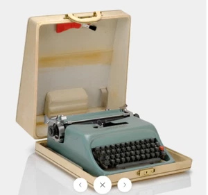 Underwood Olivetti Studio 44 Schreibmaschine Vintage Made In Spain Hartschalenkoffer funktioniert - Bild 1 von 2