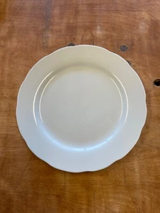 Plato de Cena CAMELIA Fine China COUTURE 10 1/2" Todo Blanco 1 ea 4 Disponible - Imagen 1 de 3