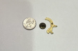 Seville Expo '92 Curro Rainbow Pin Mascot Vintage - Bertoni-Milano - Picture 1 of 2