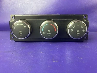 2009-2010 Dodge RAM 1500 Temperature Control AC Heat Defrost Climate OEM Foto 1 de 4