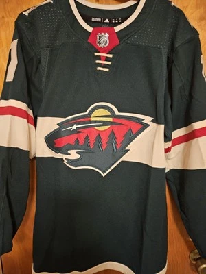 Men Minnesota Wild Zack Parise #11 Adidas Primegreen Home Jersey HD1292 Size 46 - Image 1 of 4