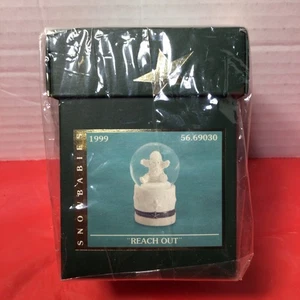 Snowbabies "Reach Out" 1999 Dept 56 69030 NUOVO IN CONFEZIONE - Foto 1 di 5