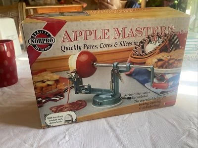 Norpro Apple Master con base de vacío y abrazadera opcional caja abierta Foto 1 de 4