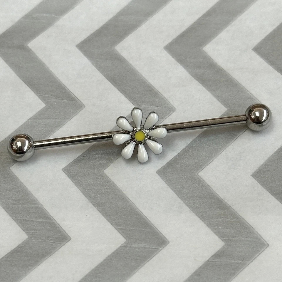 "Barbell industrial calibre 14 flor margarita nuevo pendiente cartílago 1,5""" Foto 1 de 1
