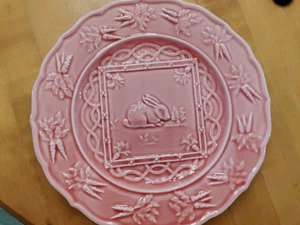 Rabbit PINK Bordallo Pinheiro Plate Portugal 9" - Picture 1 of 2