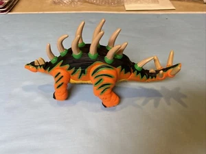 2005 FISHER PRICE IMIGINEXT DINOSAUR CRUNCH THE KENTROSAURES TIY BOULDER BONES - Picture 1 of 1