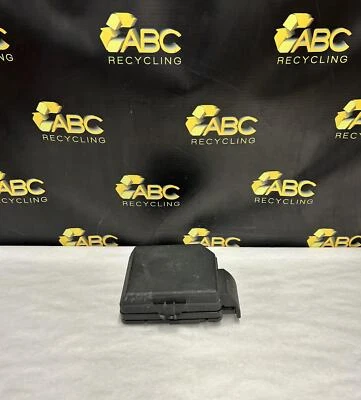 2008-2011 Chevrolet Impala LT 3.5L Engine Fuse Box Relay Junction Module OEM - Image 1 of 4