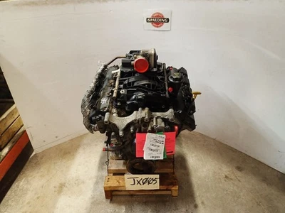 5.7L V8 HEMI Engine from 2006 Dodge RAM 1500 VIN 2 8th digit 299K 11715841 Foto 1 de 4