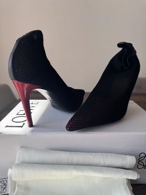 Zapatos de salón de malla Loewe Fishnet, talla 36, $1100 Foto 1 de 4
