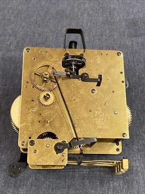 VTG TREND CLOCK MOVEMENT #71 350-020 West Germany 2 Jewels UNTESTED PARTS REPAIR - Image 1 of 4