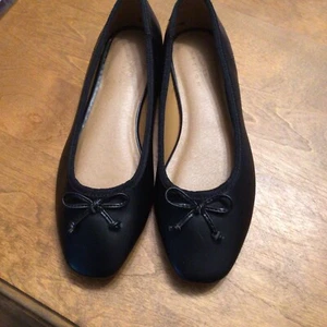 ASOS Black Ballet Flats Womens Size Faux Leather New Size 7W - Picture 1 of 3