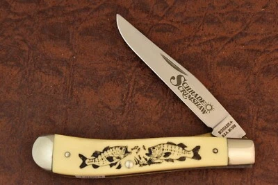 CUCHILLO TRAMPERO SCHRADE HECHO EN EE. UU. SCRIMSHAW BOCA GRANDE REVESTIMIENTO BAJO SC503 (14804) Foto 1 de 3