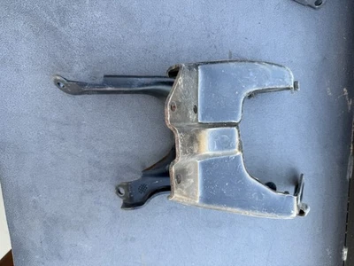 Juego de soportes de alternador Olds 68-71 Oldsmobile Cutlass 442 350 con aire acondicionado Foto 1 de 4