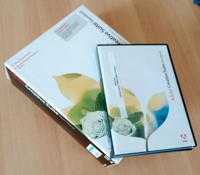 Adobe Creative Suite CS Standard 2003 - Immagine 1 di 4