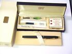 Vintage NEW OLD STOCK Cross 2506 Black Classic Fountain Pen With Meduim Gold Nib