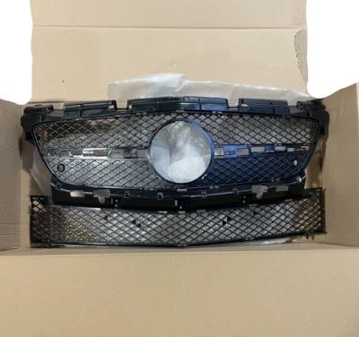 全新 MERCEDES-BENZ SLK R172 Radiator Grille A1728880160 无进口关税 🇺🇸 — 第 1/4 张图片