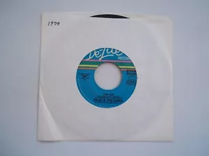 KOOL & THE GANG - Too Hot / Ladies Night - 45 RPM 7" Record 1979 DE-LITE - Picture 1 of 6