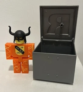 Roblox Noob007 - Series 1 - 3” Inch Figure Duke Of Ops With Box CLEAN! (NO CODE) - Picture 1 of 4