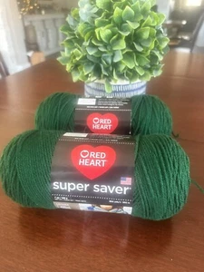 2 Skeins of Red Heart Super Saver 7oz Skein 364 yds Color Hunter Green #4 Medium - Picture 1 of 2