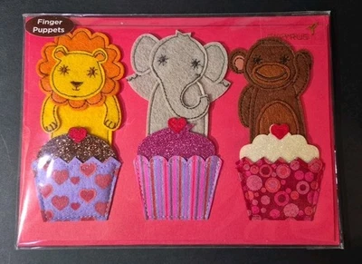 Papyrus Finger Puppets Valentines Day Card NEW - Image 1 of 2