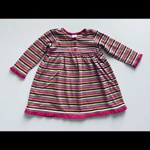 Neu Hanna Andersson gestreiftes Mädchen Swirl Kleid bunt Kinder Kleinkind Freizeit Gr. 90 - Bild 1 von 3