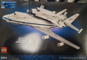 LEGO Iconos Transbordador Portaaviones Juego de Construcción para Adultos 10360 2417 Piezas - Imagen 1 de 2
