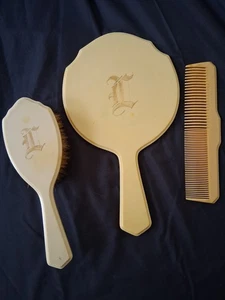 Vintage Celluloid Vanity Set Art Deco Are (1920's-1940's) - Picture 1 of 3