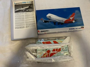 Hasegawa 1/200 Qantas Boeing 747-400 Model Kit Vintage 1992-SCATOLA APERTA - Foto 1 di 12