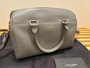 Borsa a tracolla Saint Laurent Borsone in pelle grigia da donna dal Giappone - Foto 1 di 9