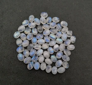Lote de piedras preciosas sueltas ovaladas de piedra lunar arco iris natural 6*8 mm 100 quilates - Imagen 1 de 4