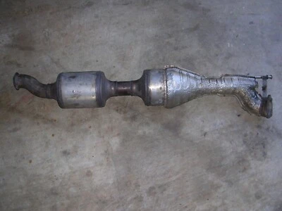 2012-14 VW PASSAT Cat Mid EXHAUST 3AA131809b 3AA131809C OEM - Image 1 of 4