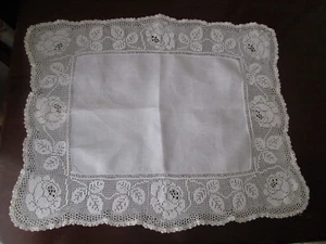 MARY CARD ROSE FILET CROCHET LACE EDGED LARGE TABLE CENTREPIECE - Picture 1 of 11