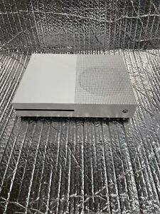 New ListingMicrosoft Xbox One S 500GB - White