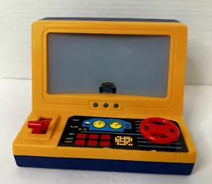 1993 Soma Toy Co Battery Operated Projection Racing Game WORKS - Picture 1 of 5