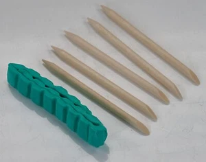 Watchmakers Movement Cleaning clay Removes Oil Pick Up Parts Jewels Watch Repair - Picture 1 of 4