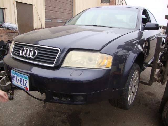 Driver Corner/Park Light Fog-driving Bumper Mounted Fits 00-04 AUDI A6 250704 - Image 1 of 4