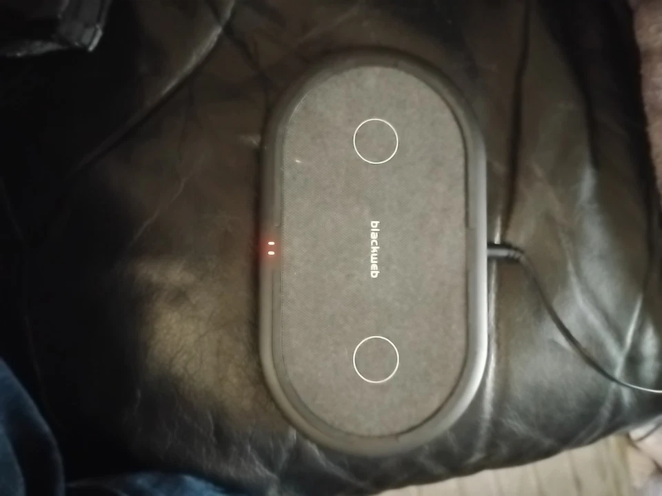 Almohadilla de carga inalámbrica Blackweb 12v 10w BWB18W1703 Foto 1 de 3