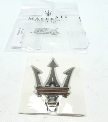 Original Maserati Grecale Trofeo Tridente Dreizack Emblem Badge Seitenwand links - Bild 1 von 3