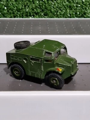 Dinky Toys 688 Field Artillery Tractor Unit With Original Decals Made In England - Image 1 of 4